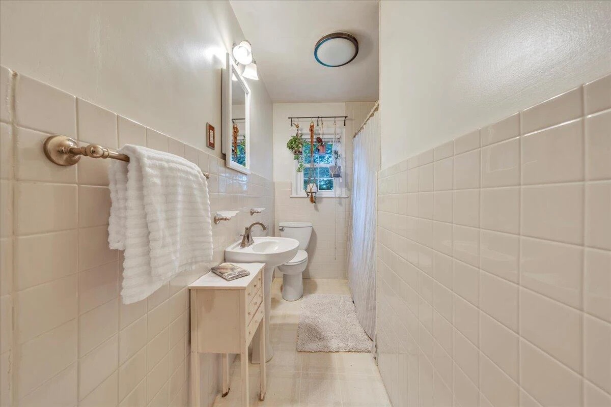 922 Hugh AVE - Photo 27