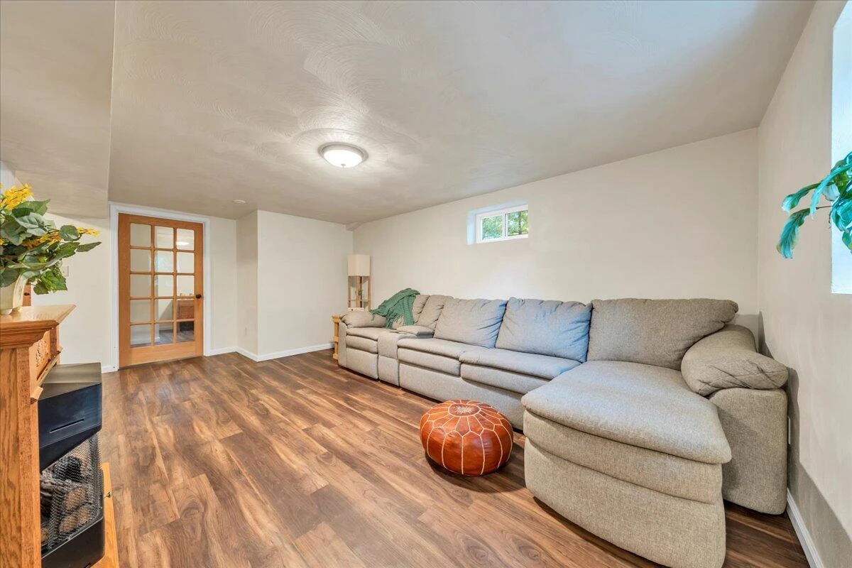 922 Hugh AVE - Photo 42