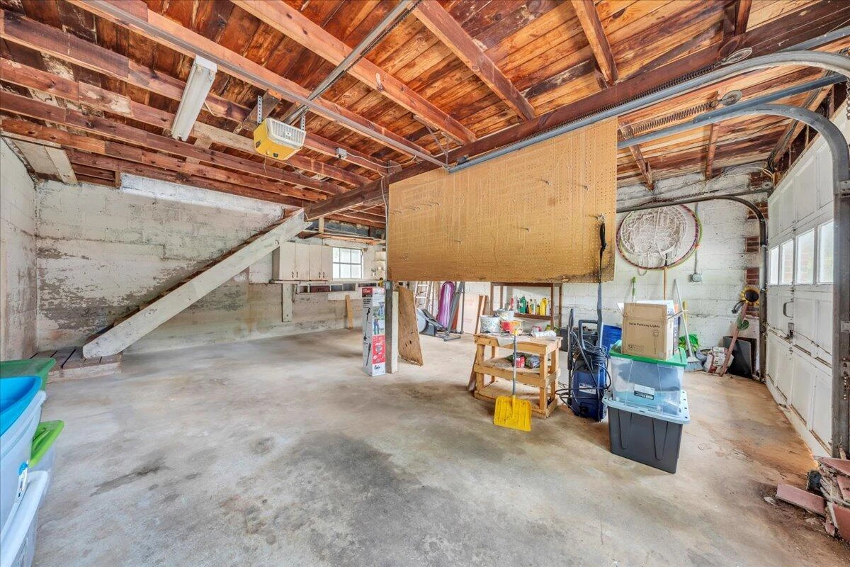 922 Hugh AVE - Photo 46