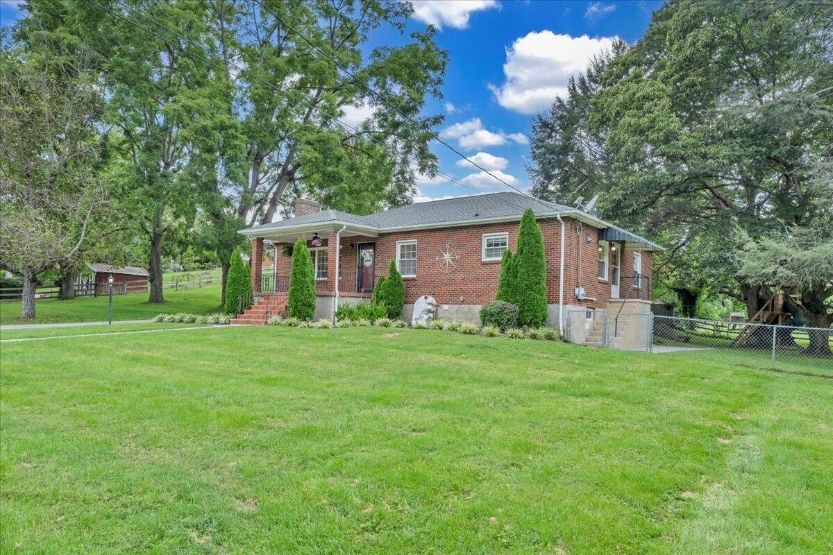 922 Hugh AVE - Photo 69