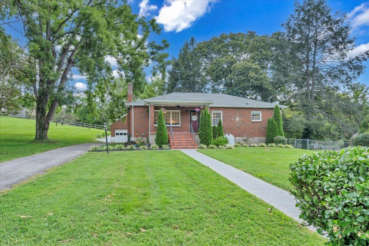 922 Hugh AVE - Photo 70