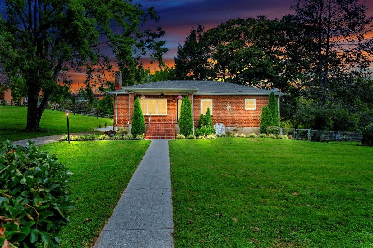 922 Hugh AVE - Photo 13