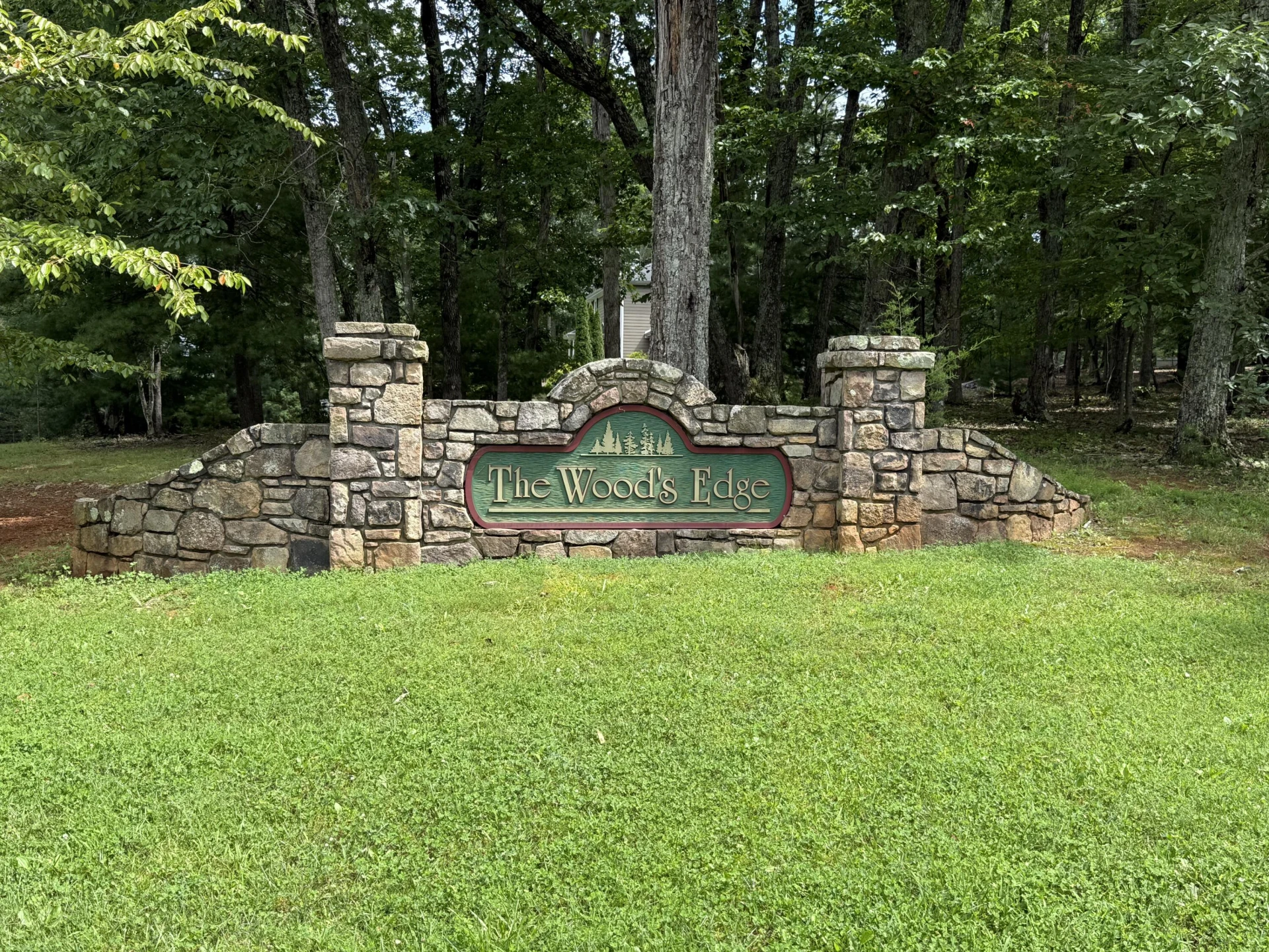 LOTS 27-29 WOODS EDGE DR