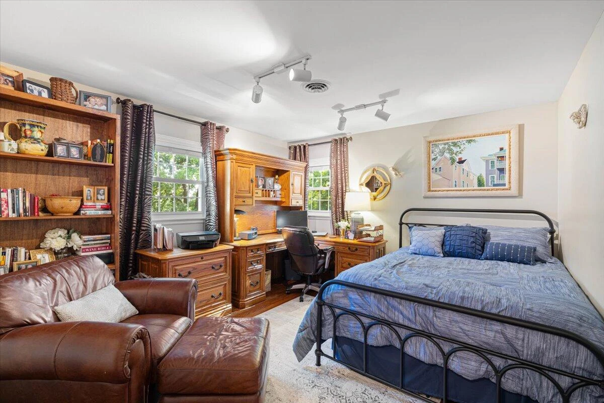 3525 Kenwick TRL - Photo 18