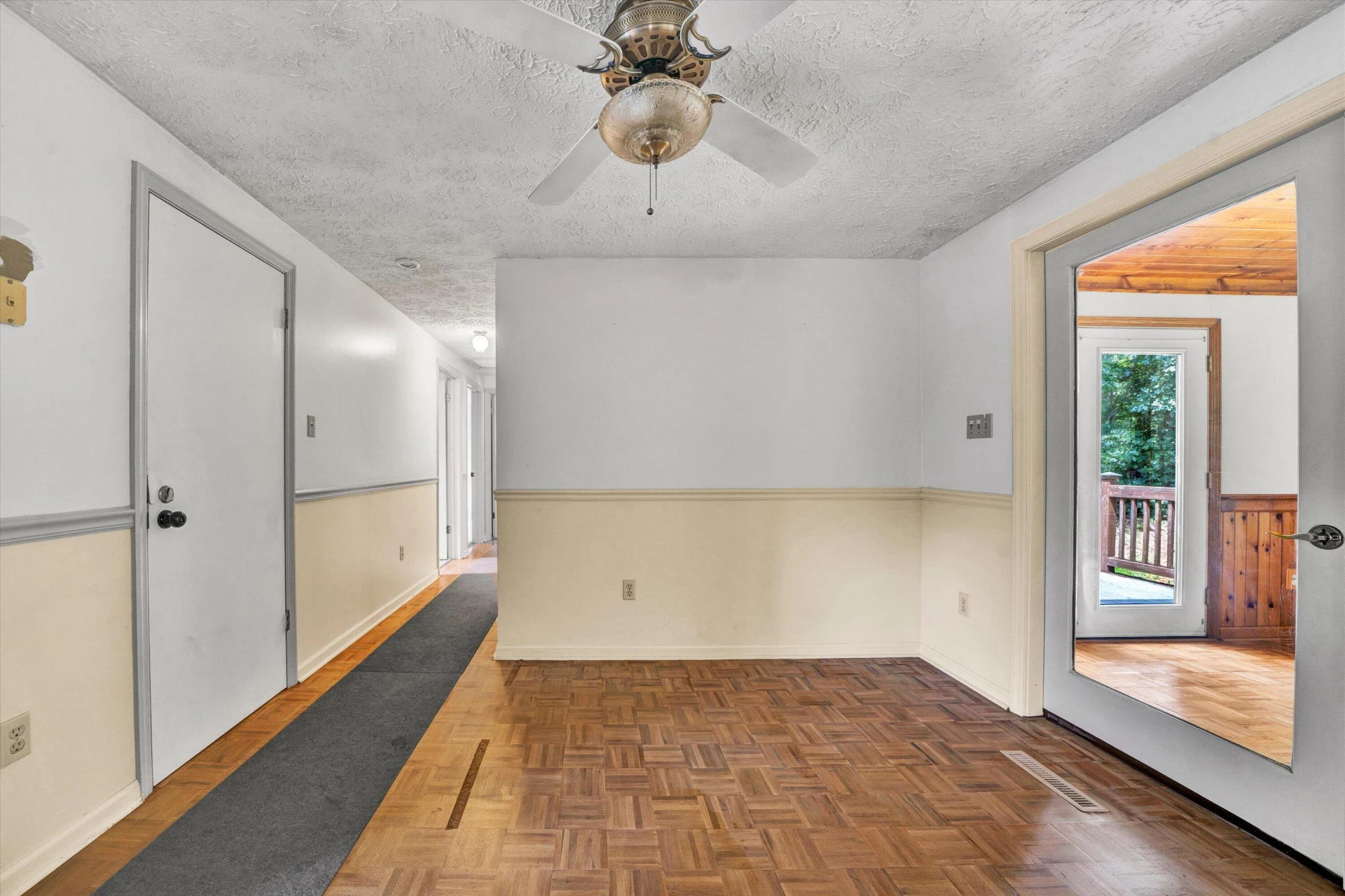 5658 Callaway RD - Photo 10