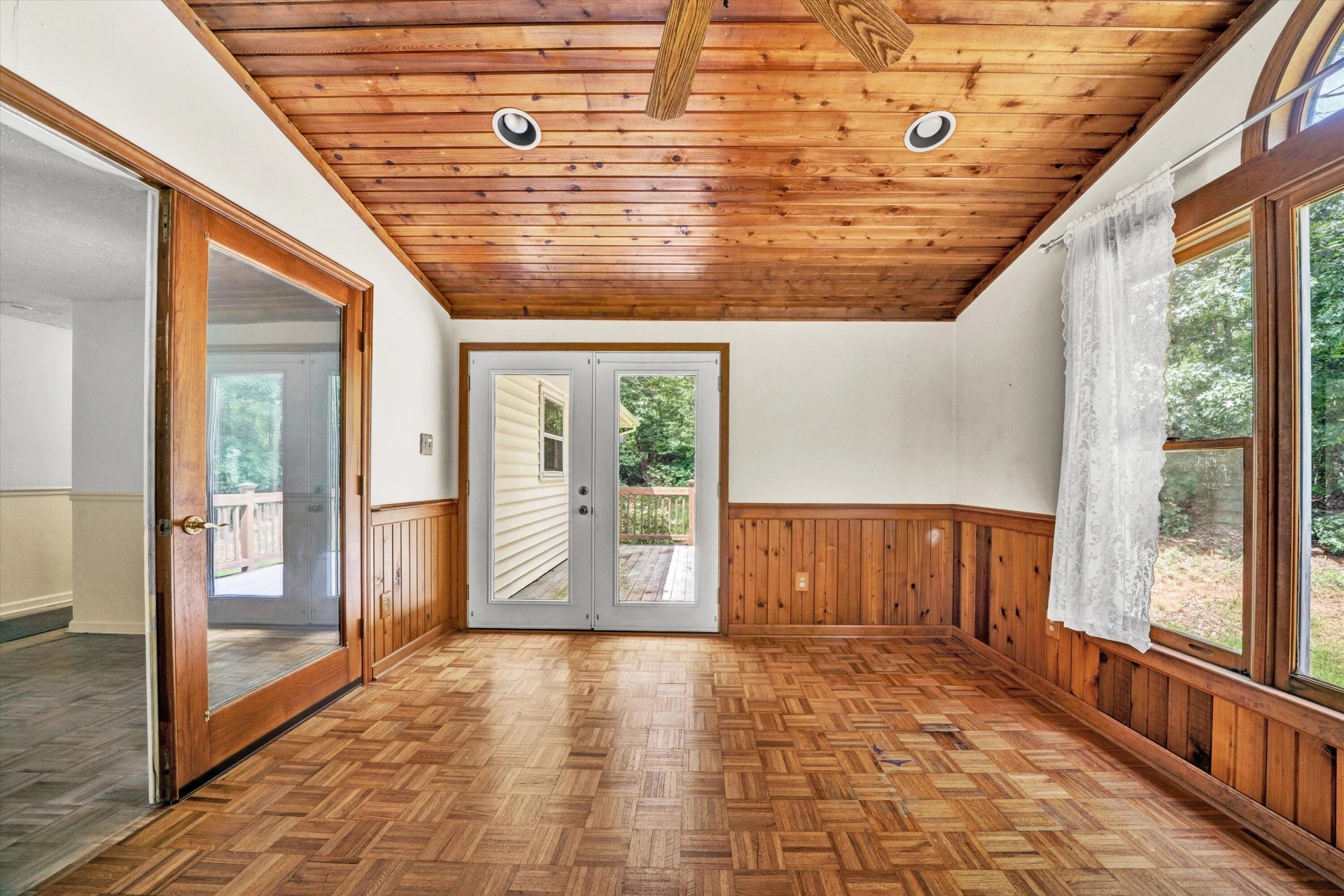 5658 Callaway RD - Photo 17