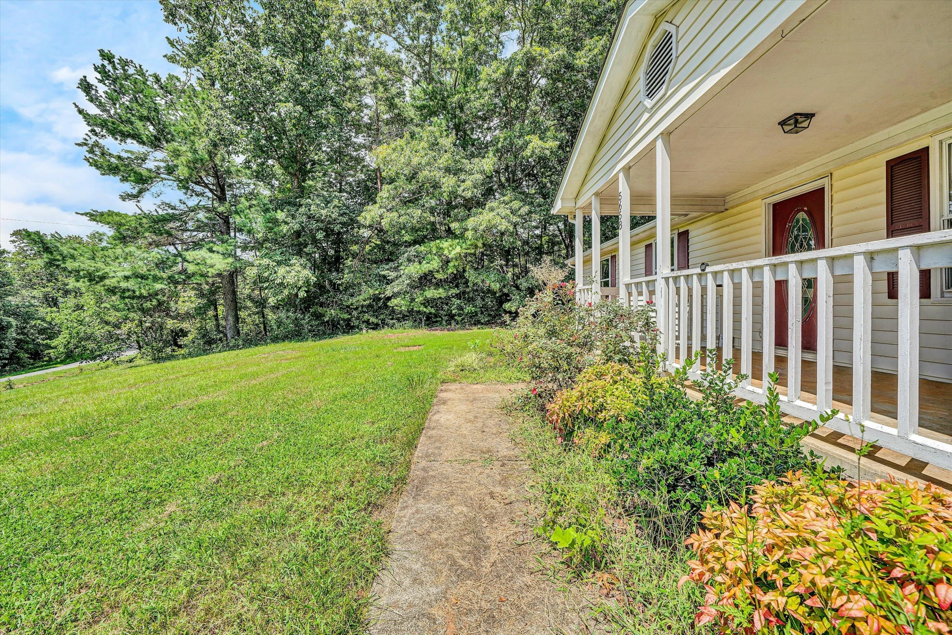 5658 Callaway RD - Photo 5