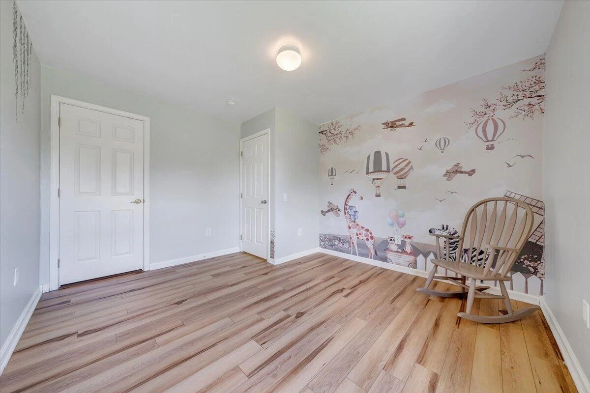 1096 Coupies LN - Photo 30