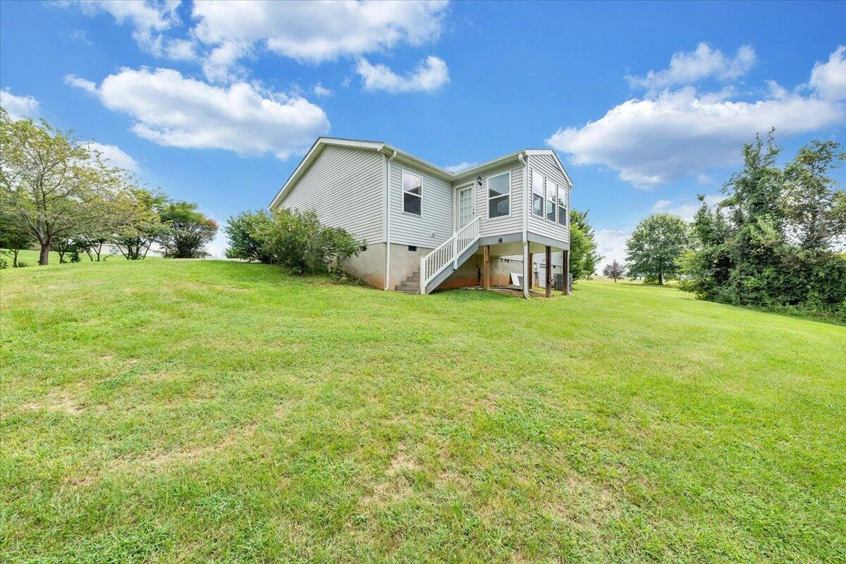 1096 Coupies LN - Photo 34