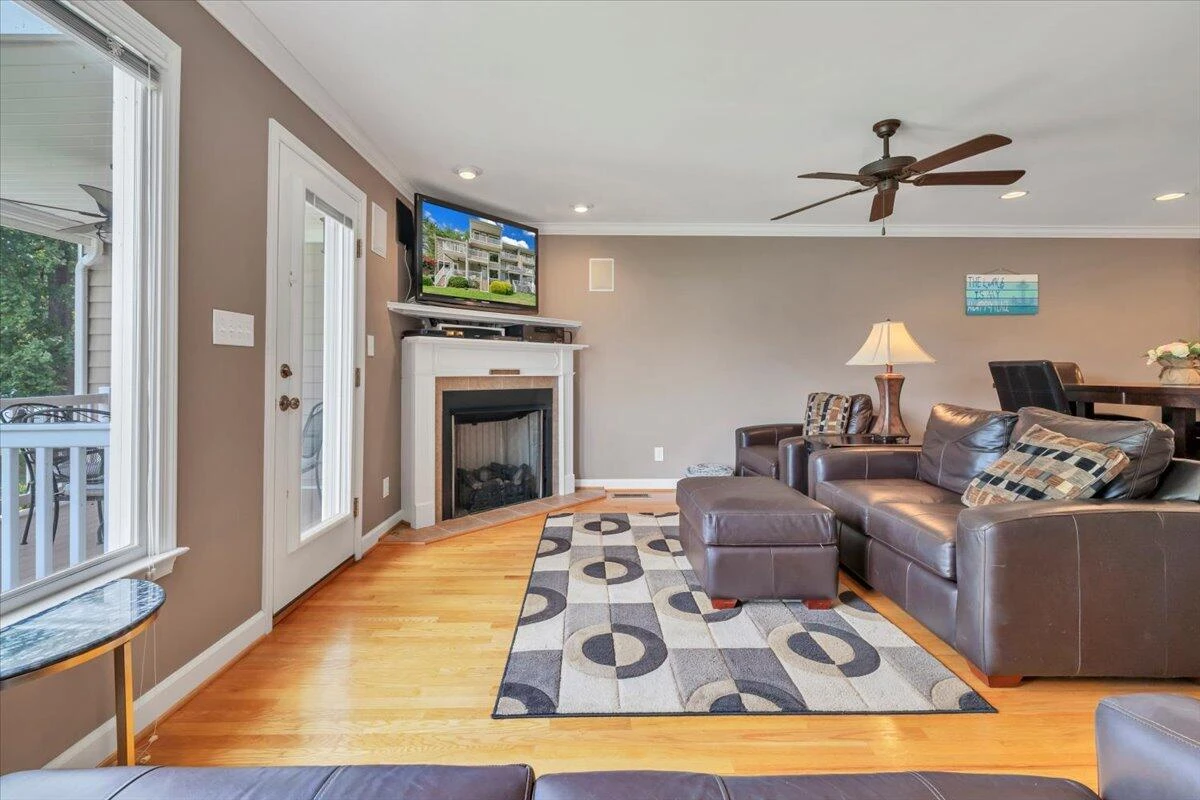 220 Blarney Stone CT - Photo 19