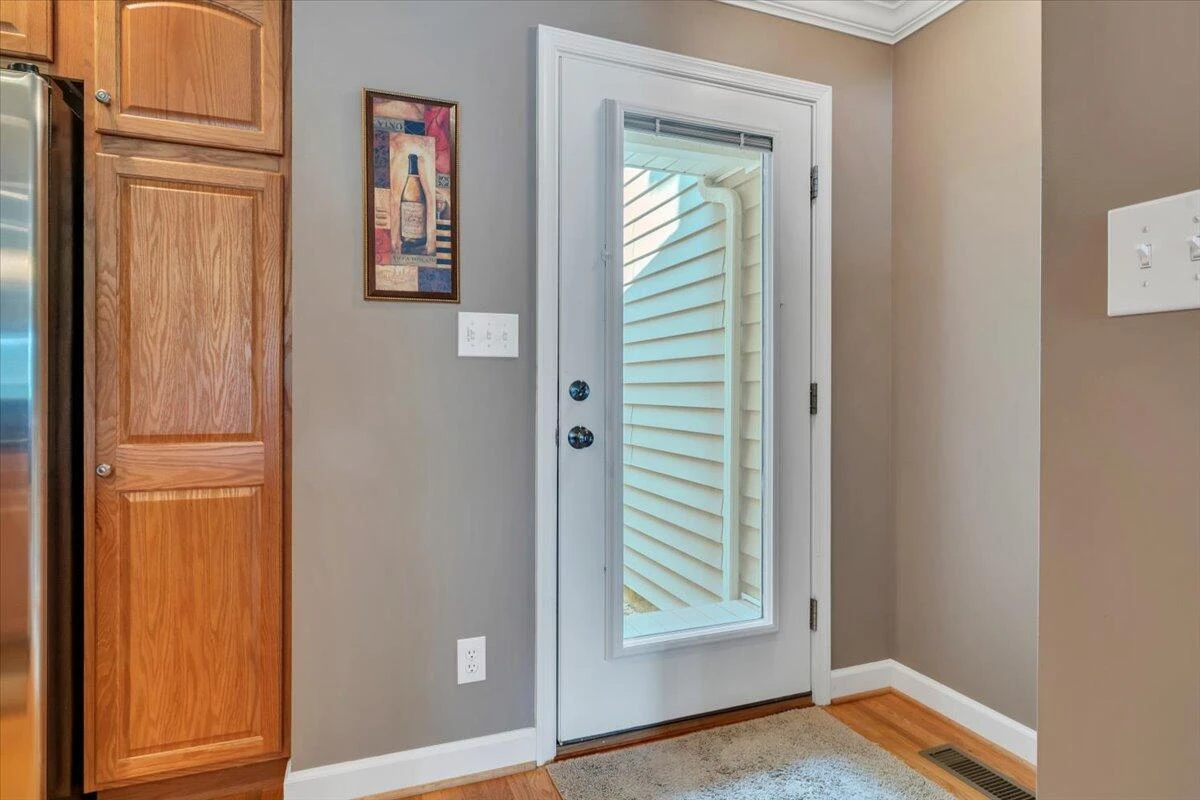 220 Blarney Stone CT - Photo 3
