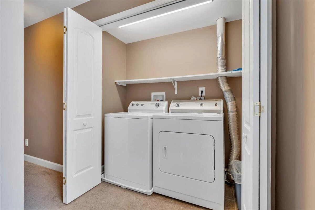 220 Blarney Stone CT - Photo 35