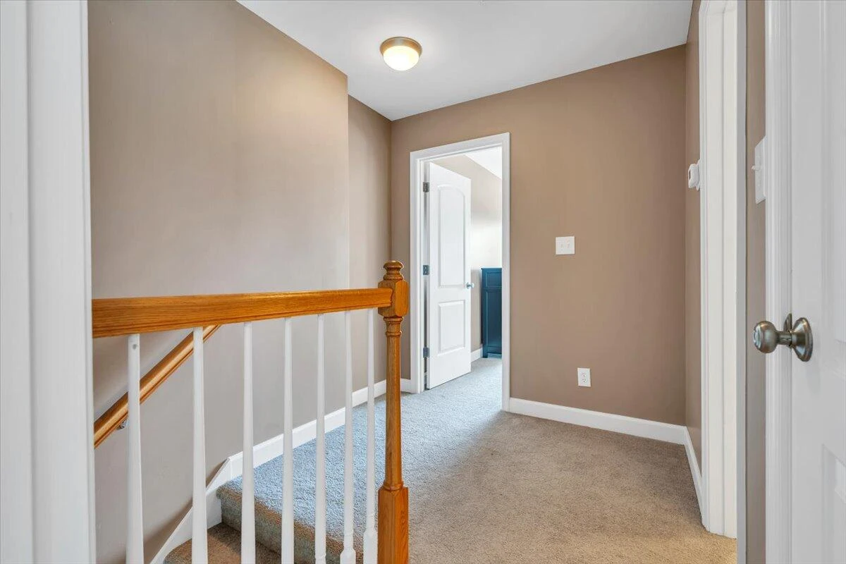 220 Blarney Stone CT - Photo 37