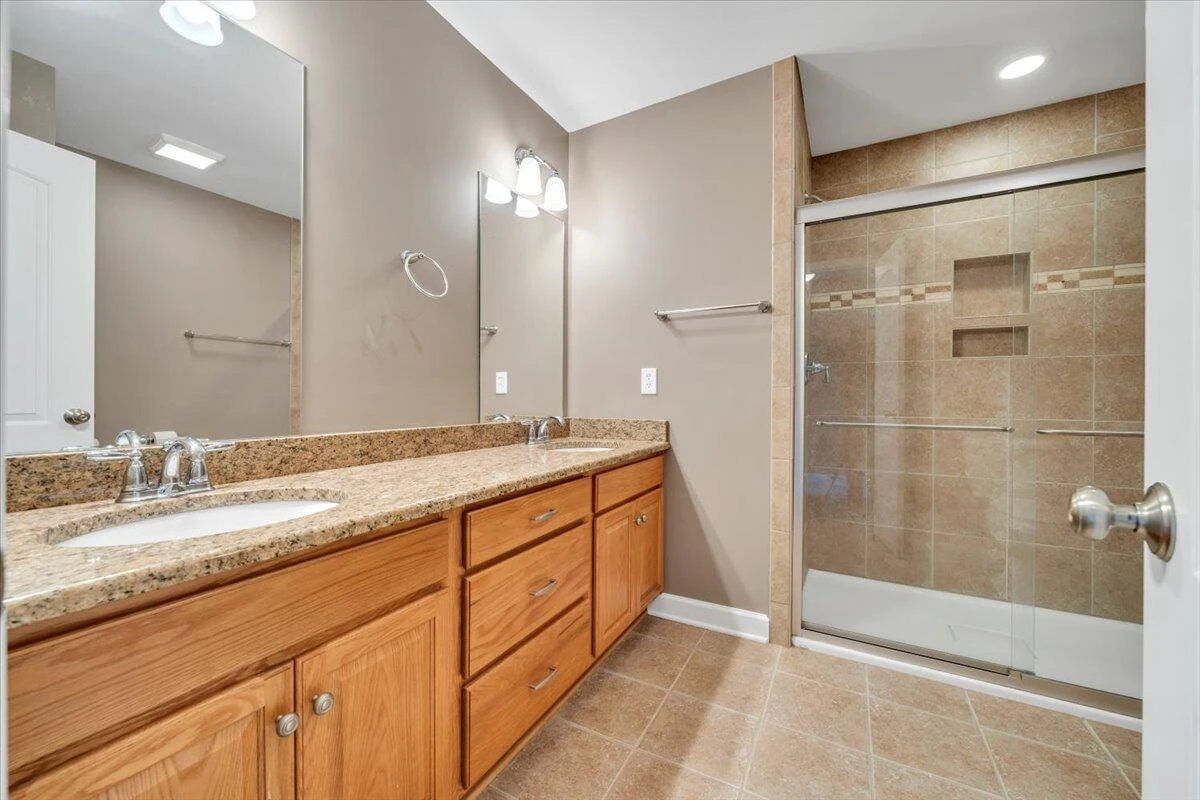 220 Blarney Stone CT - Photo 39