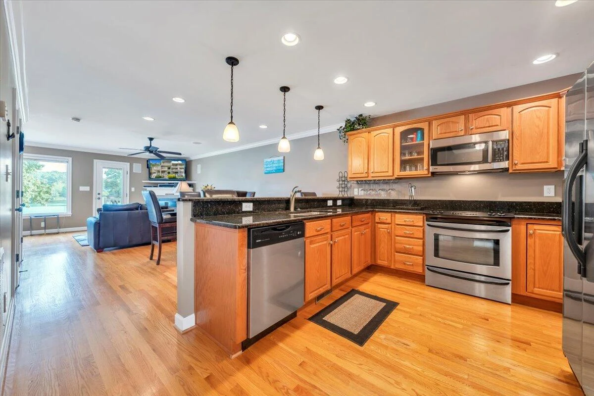 220 Blarney Stone CT - Photo 4