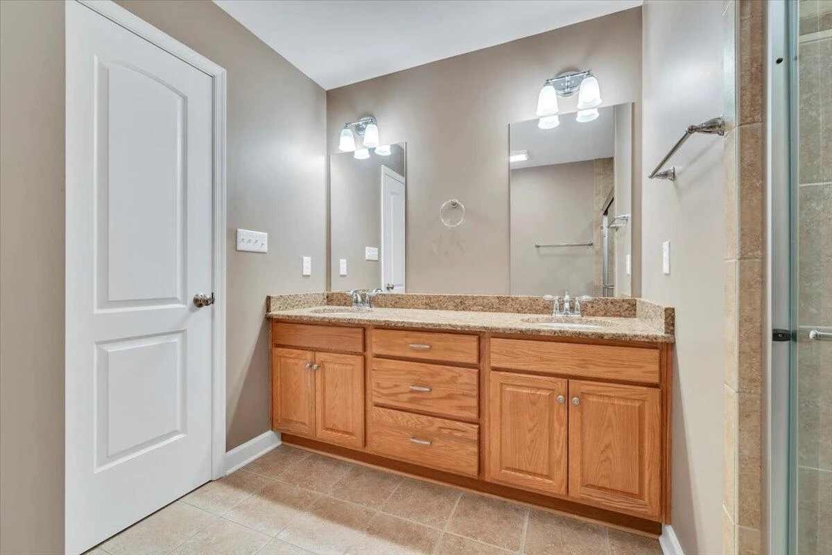 220 Blarney Stone CT - Photo 40