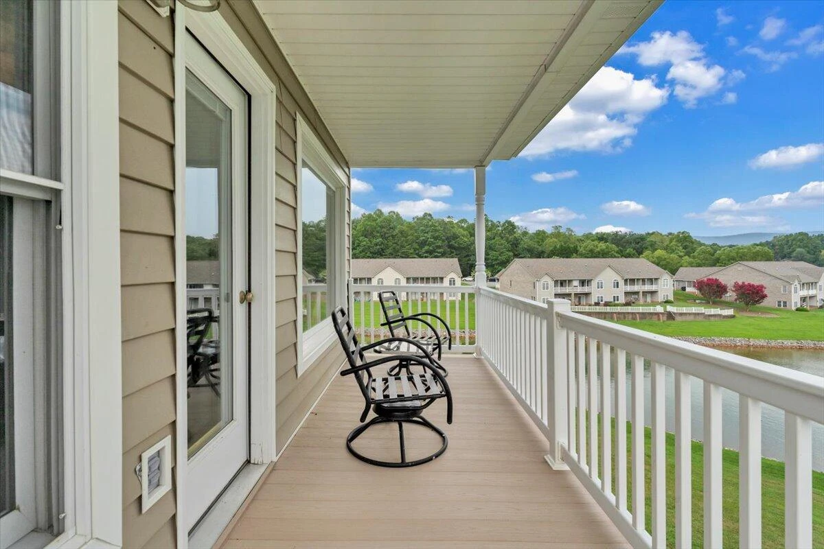 220 Blarney Stone CT - Photo 47