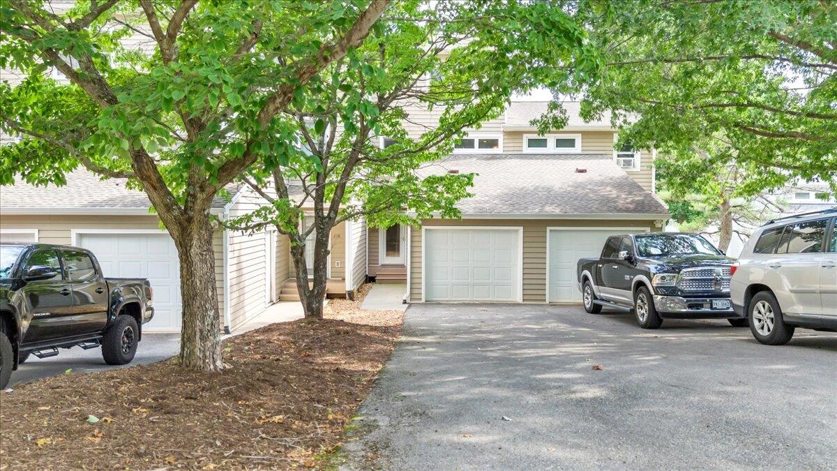 220 Blarney Stone CT - Photo 48
