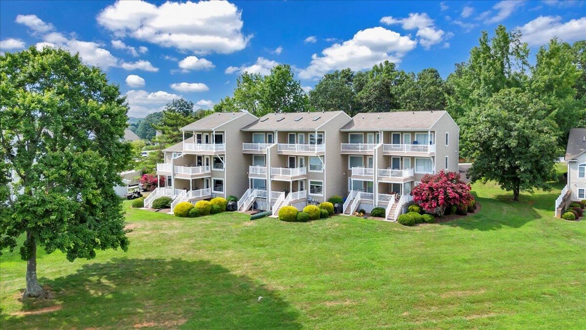 220 Blarney Stone CT - Photo 63