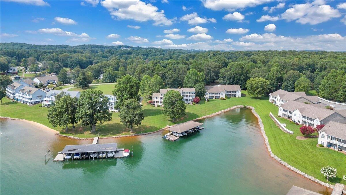 220 Blarney Stone CT - Photo 67