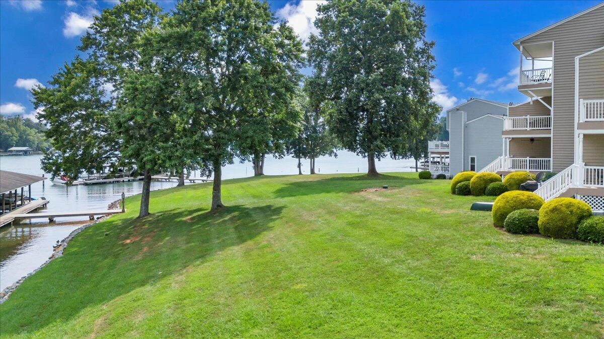 220 Blarney Stone CT - Photo 80