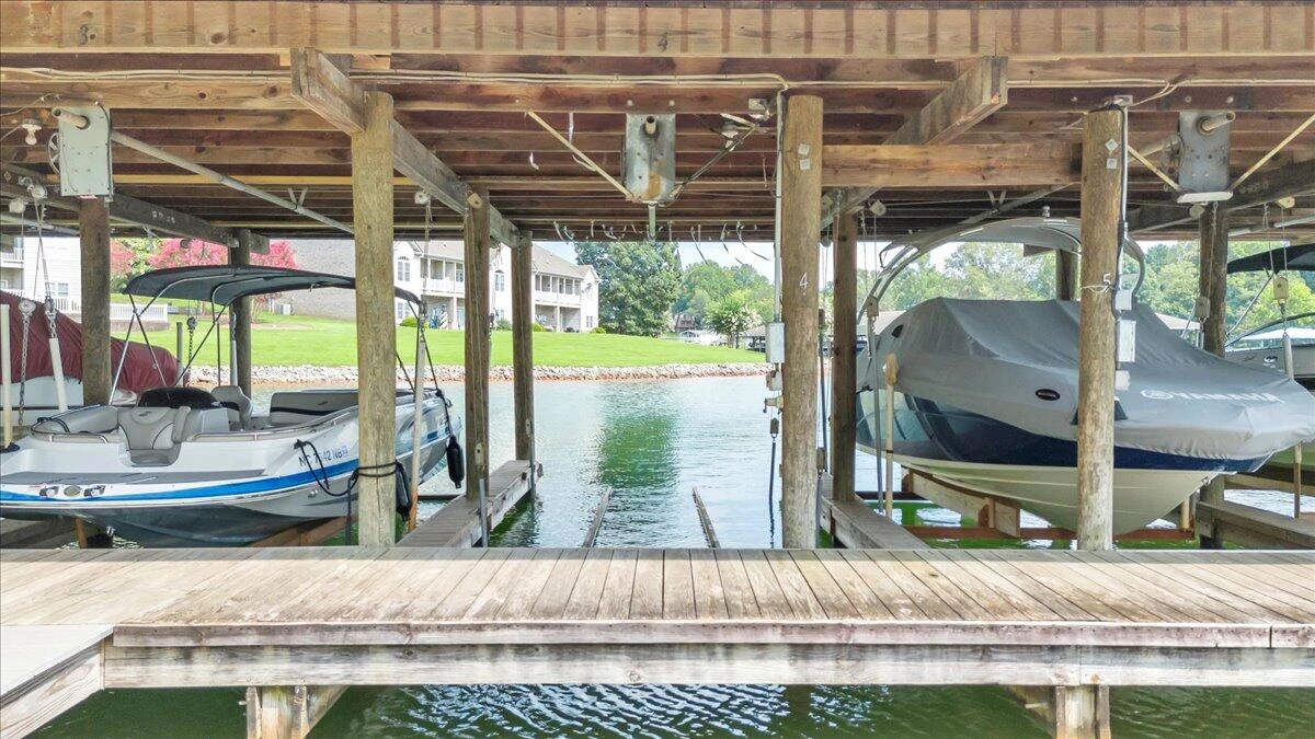 220 Blarney Stone CT - Photo 85