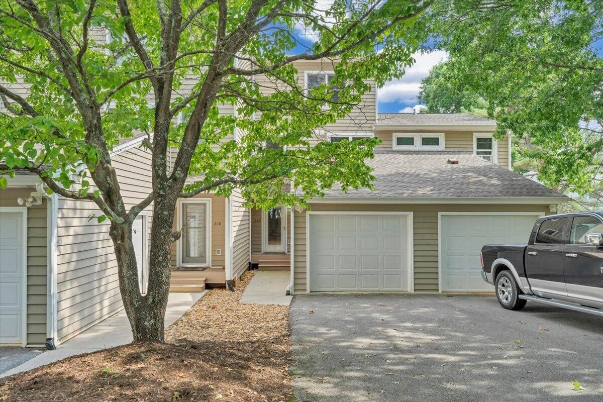 220 Blarney Stone CT - Photo 93