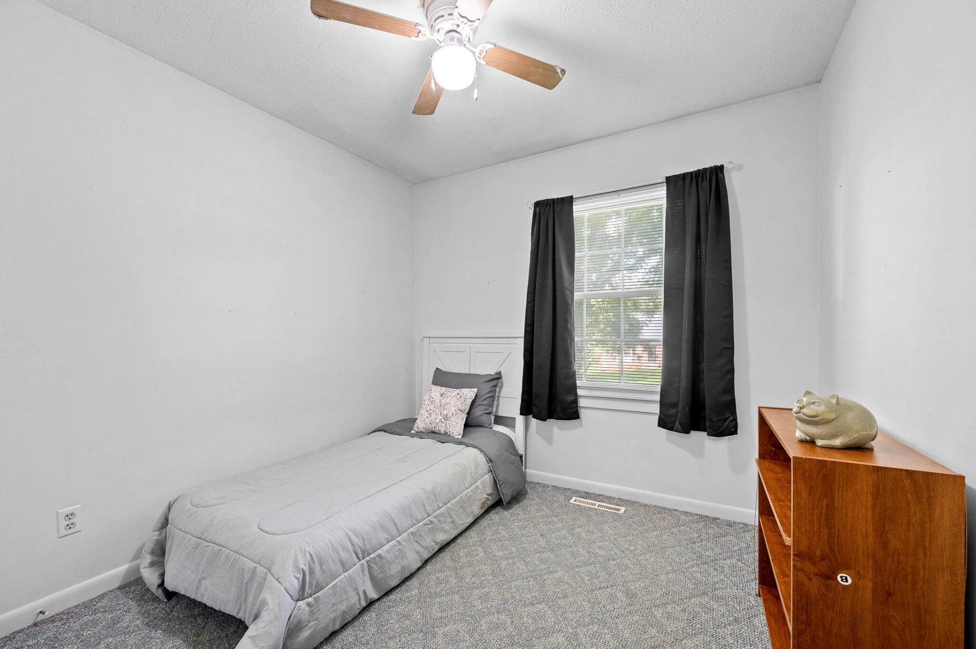 1094 Granite DR - Photo 22