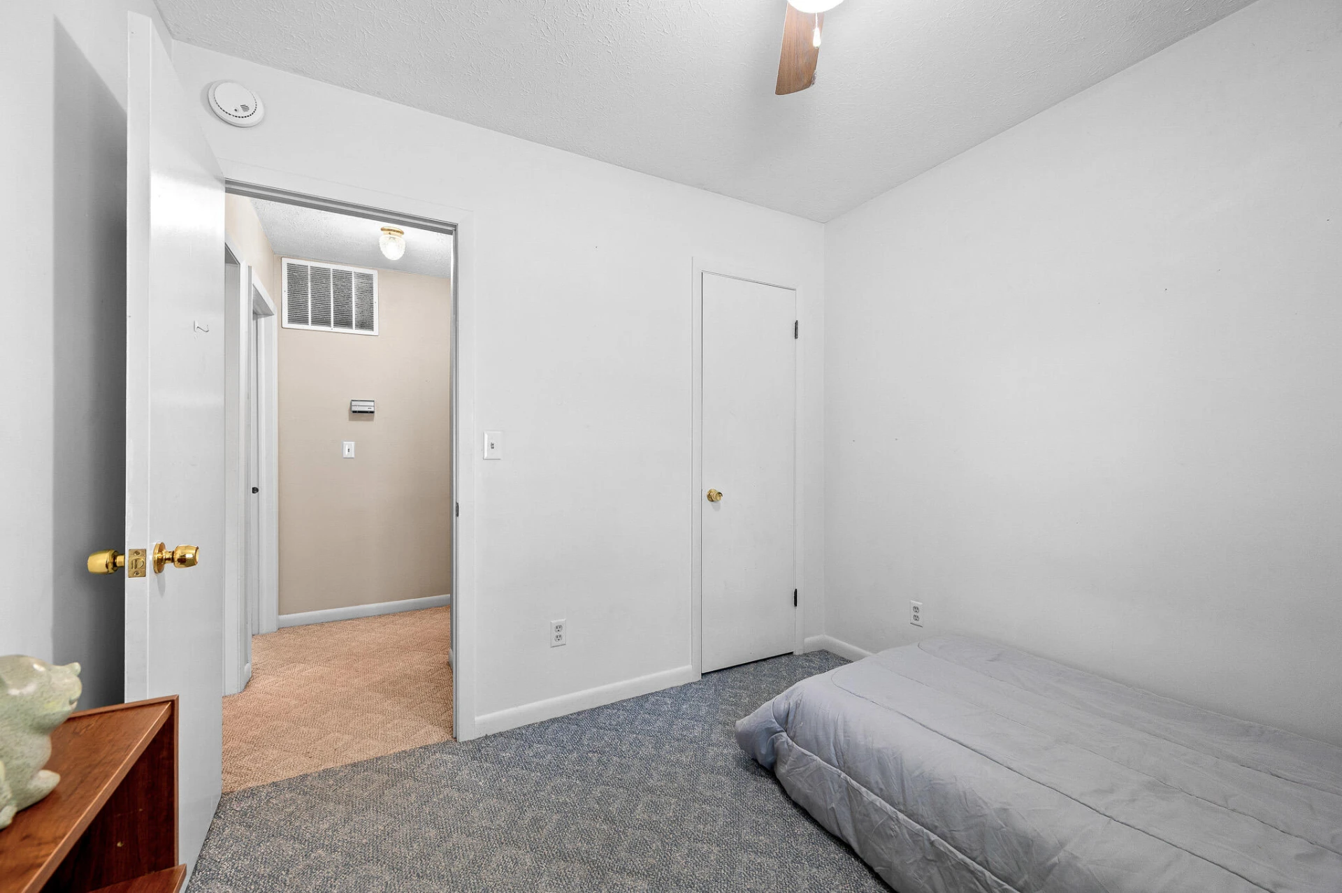1094 Granite DR - Photo 23