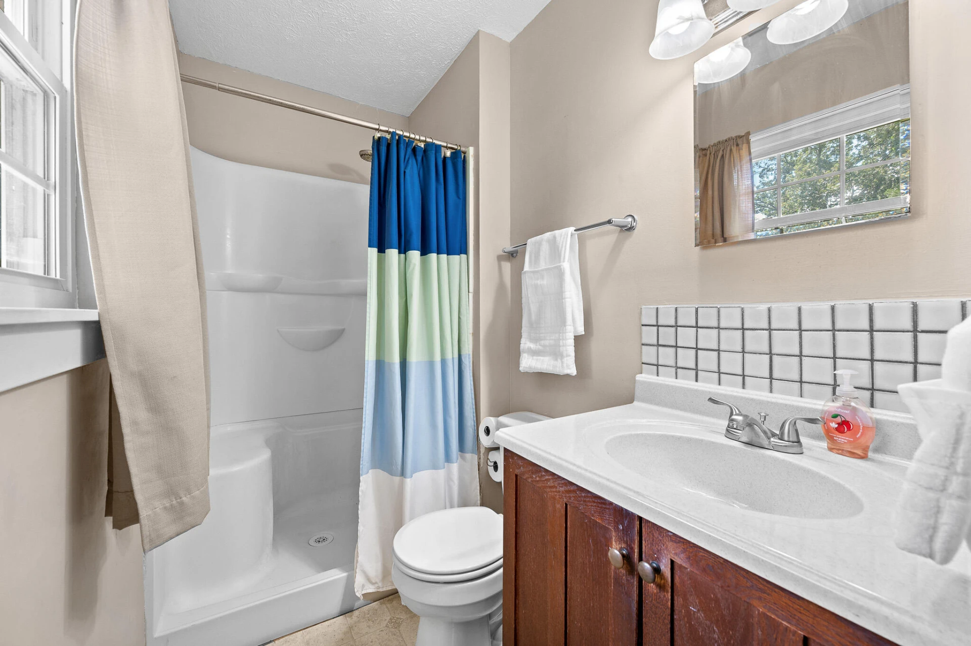1094 Granite DR - Photo 26
