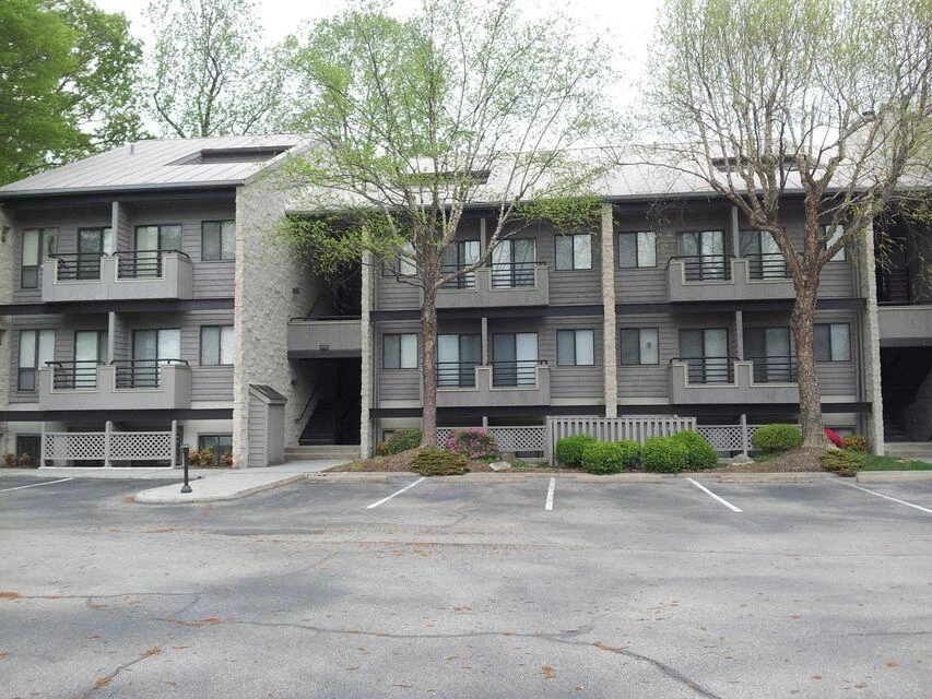 6605 Smith Mountain RD #101 - Photo 23