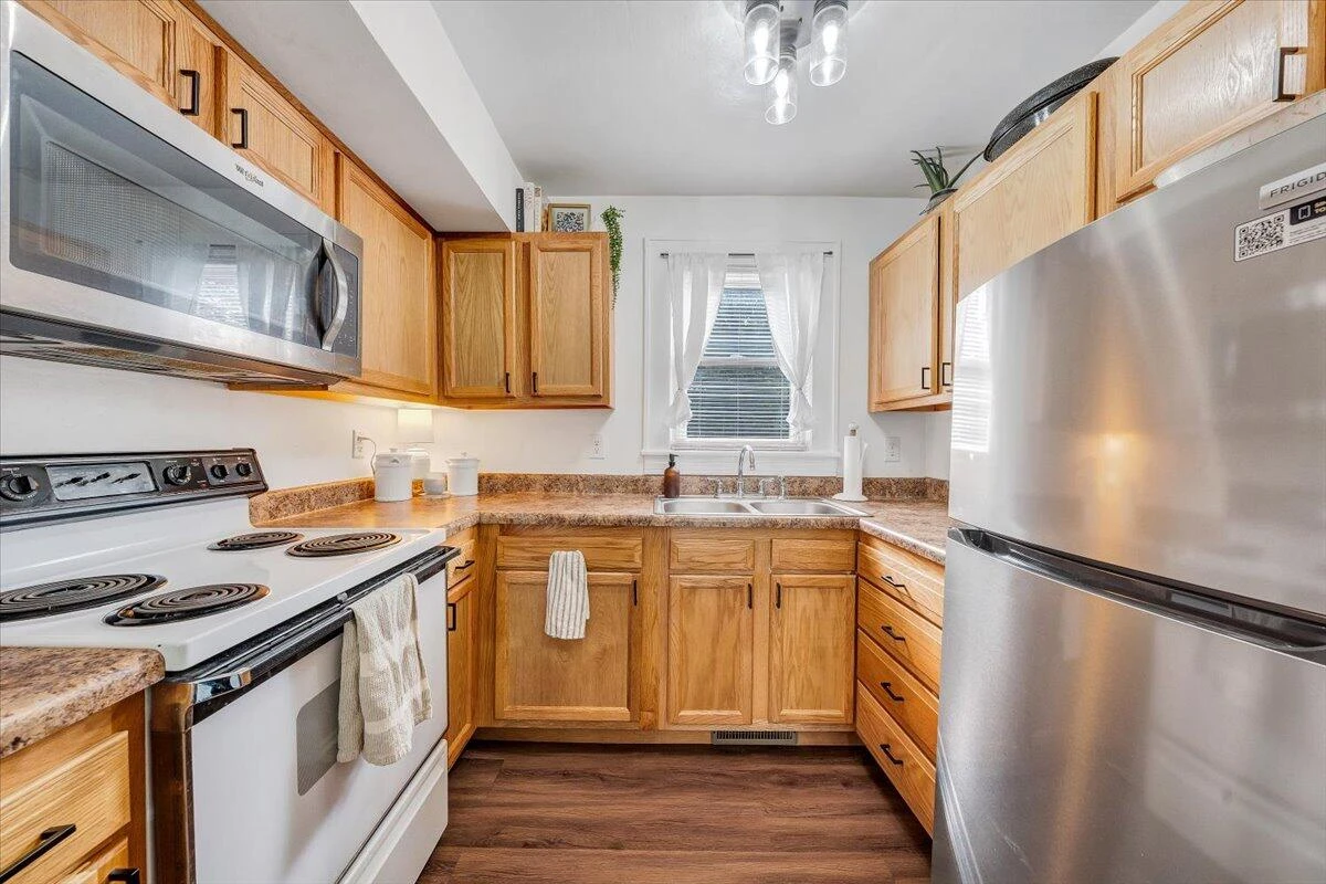 3148 Garden City BLVD - Photo 8