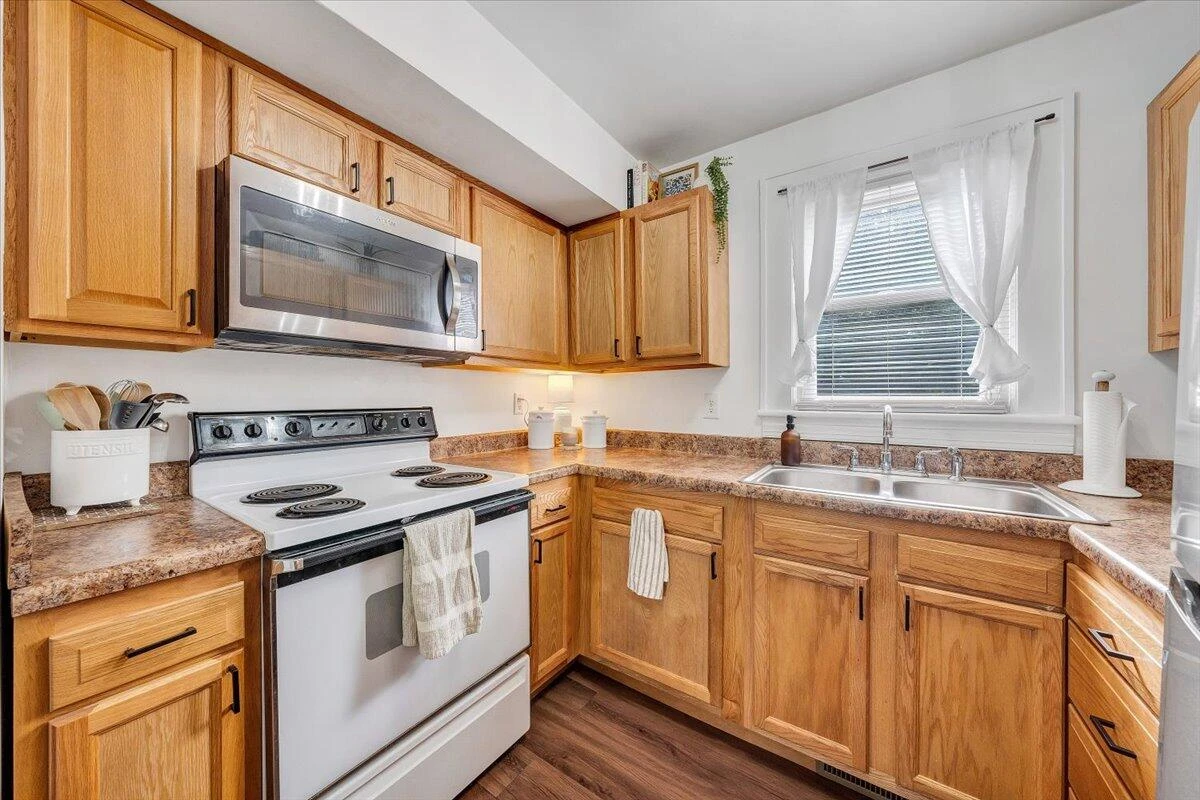 3148 Garden City BLVD - Photo 9