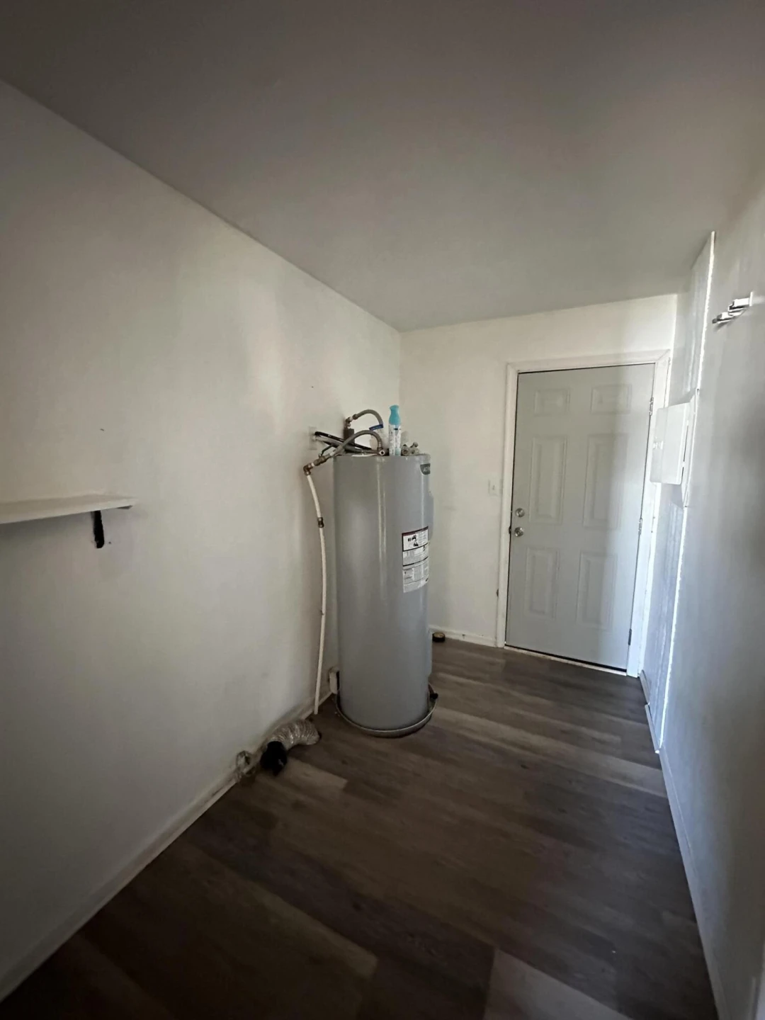 1513 Carlisle AVE - Photo 4