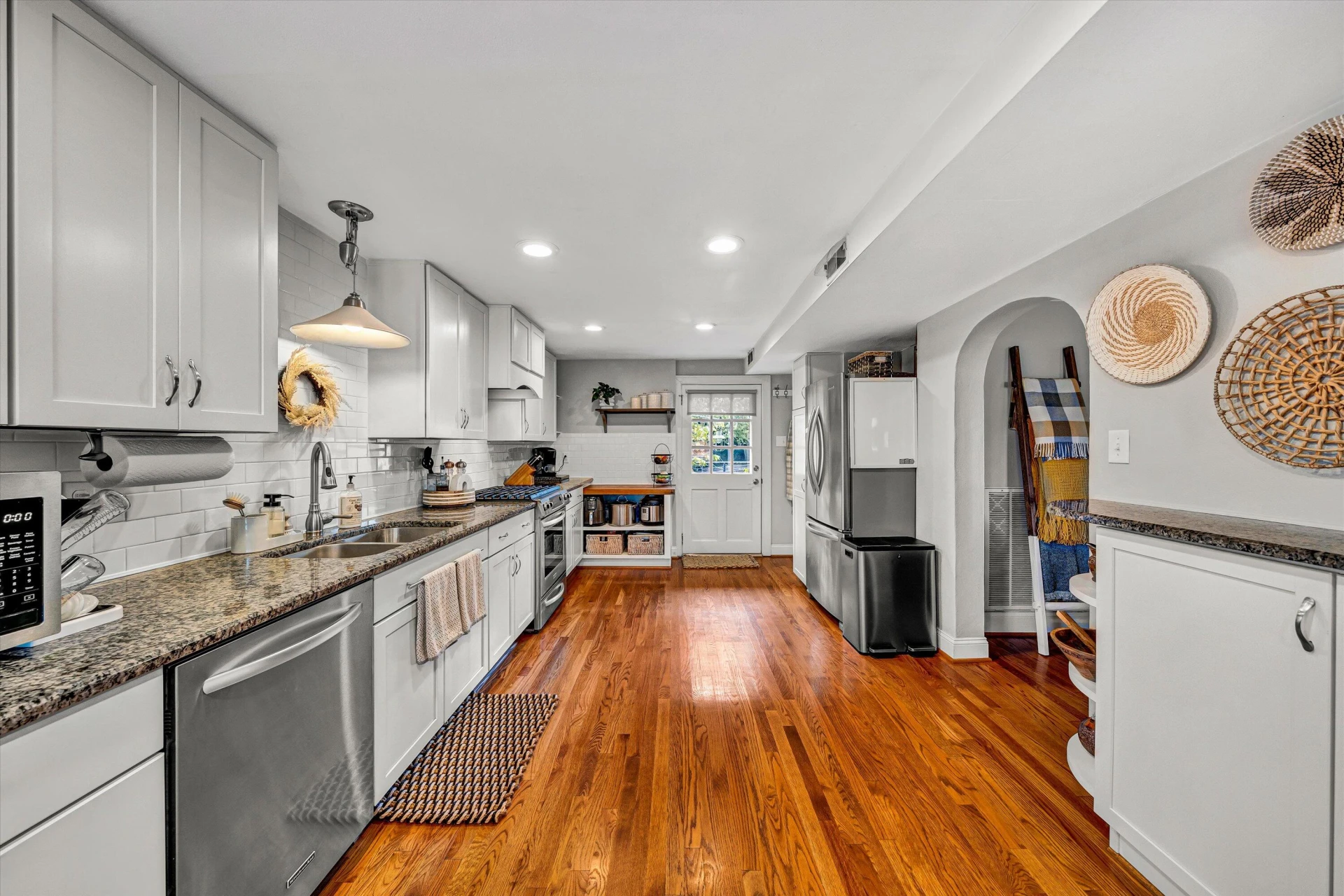 2509 Barham RD - Photo 10