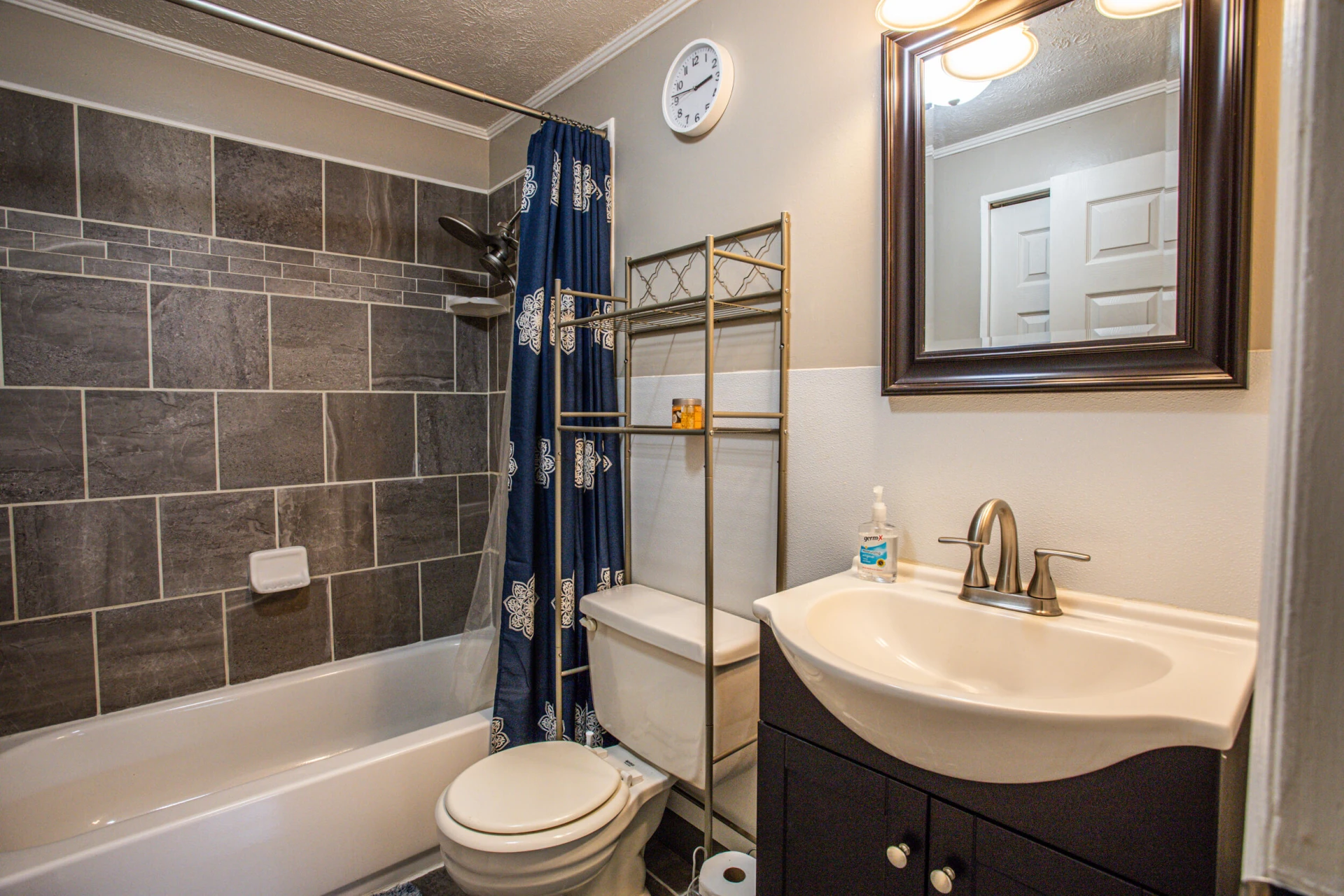 1719 Gordon AVE - Photo 13
