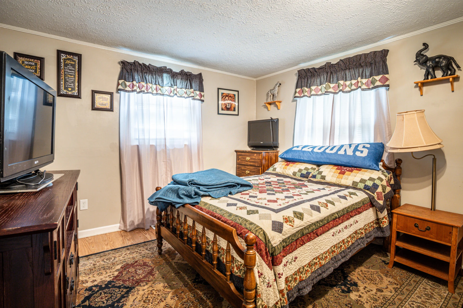 1719 Gordon AVE - Photo 18