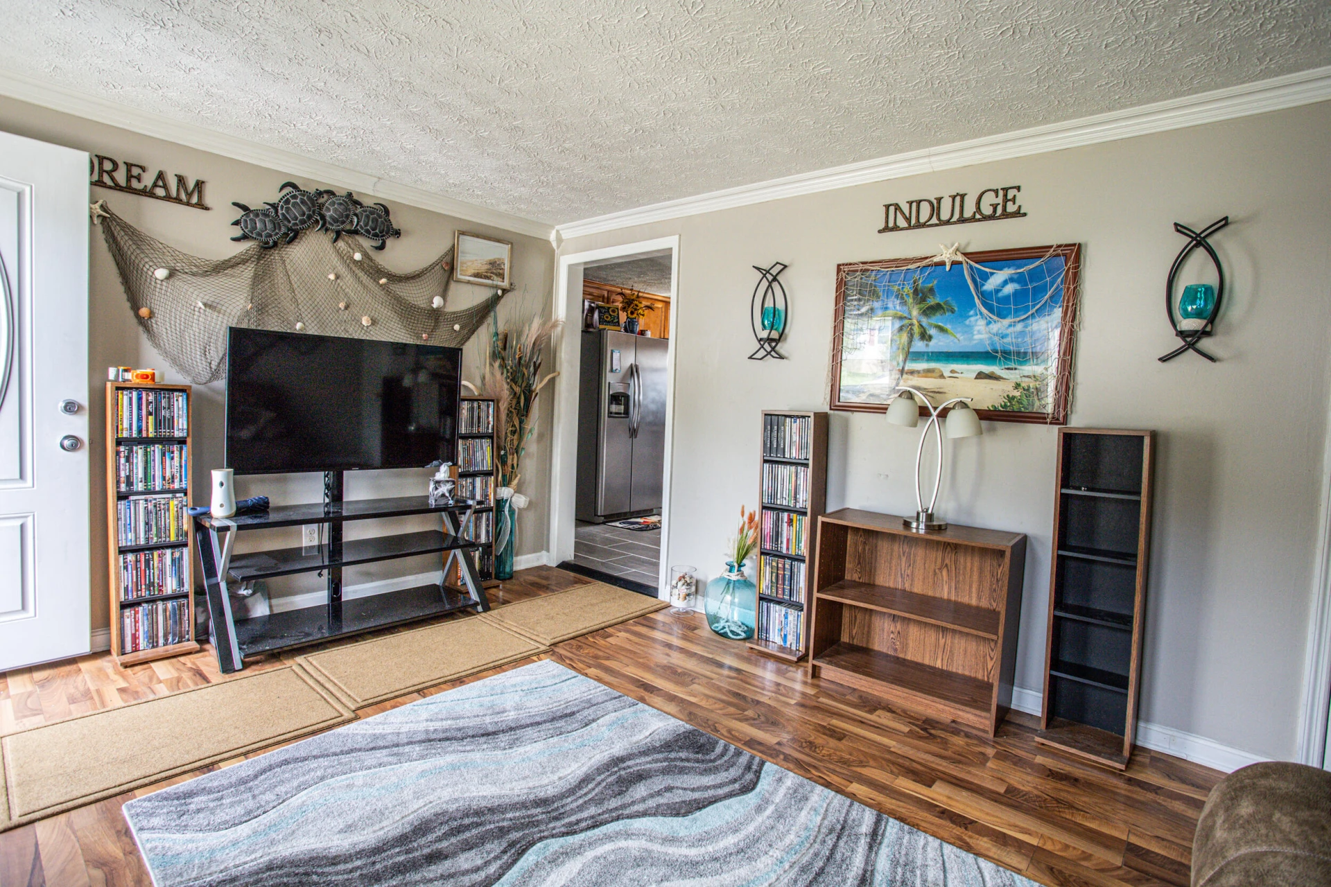 1719 Gordon AVE - Photo 5