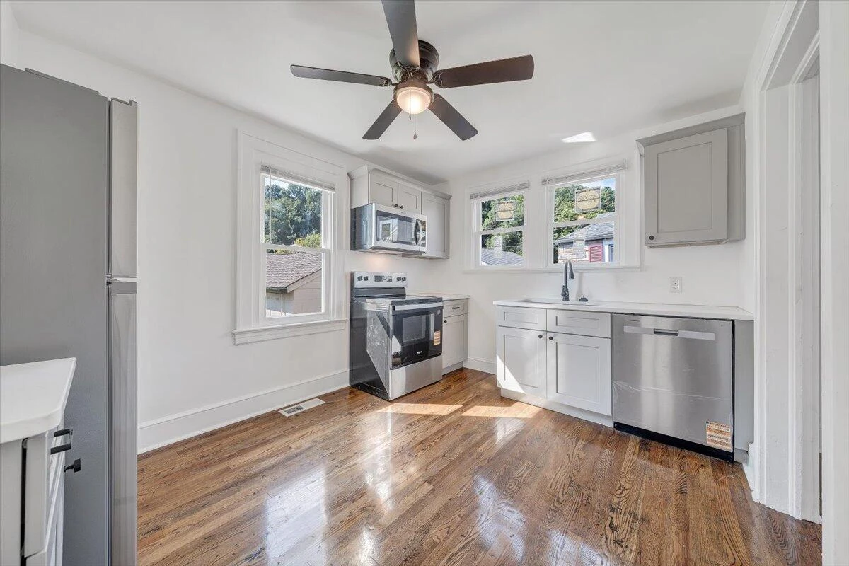 1710 Eddy AVE - Photo 13