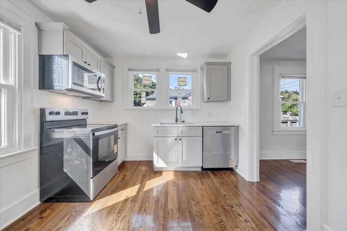 1710 Eddy AVE - Photo 14