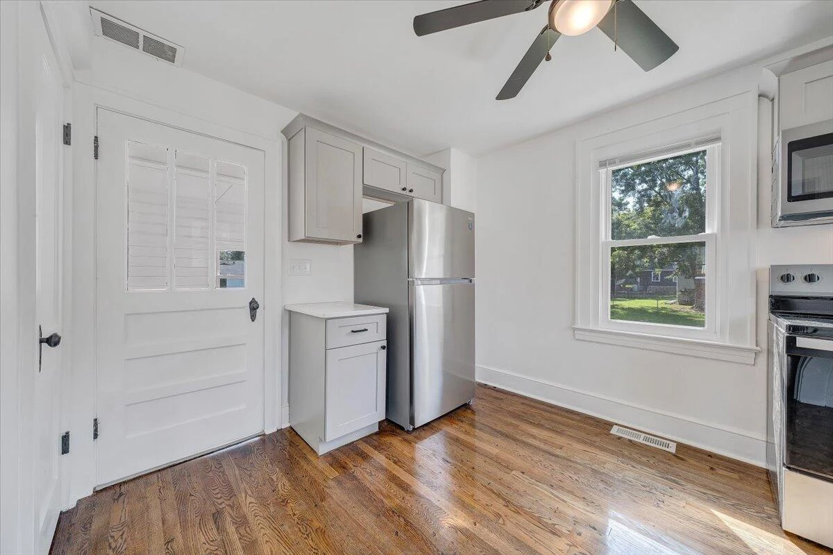 1710 Eddy AVE - Photo 16