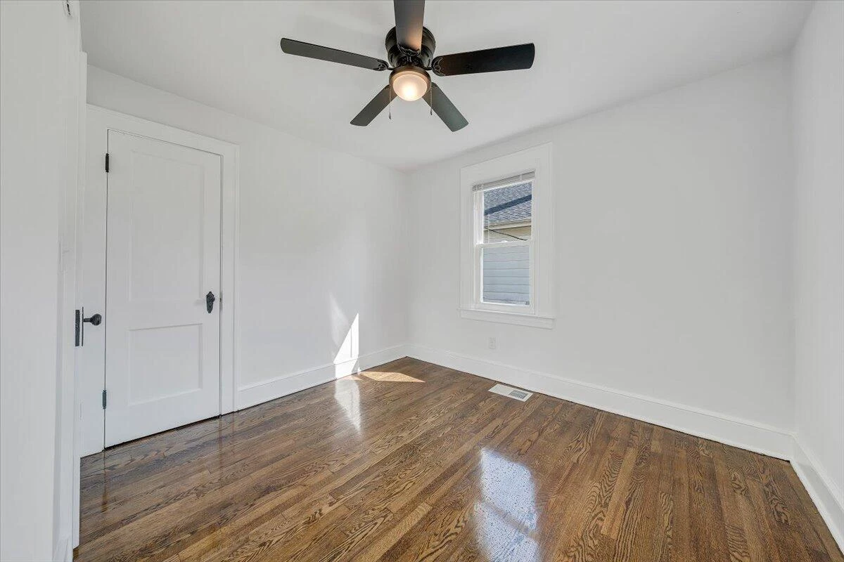 1710 Eddy AVE - Photo 22