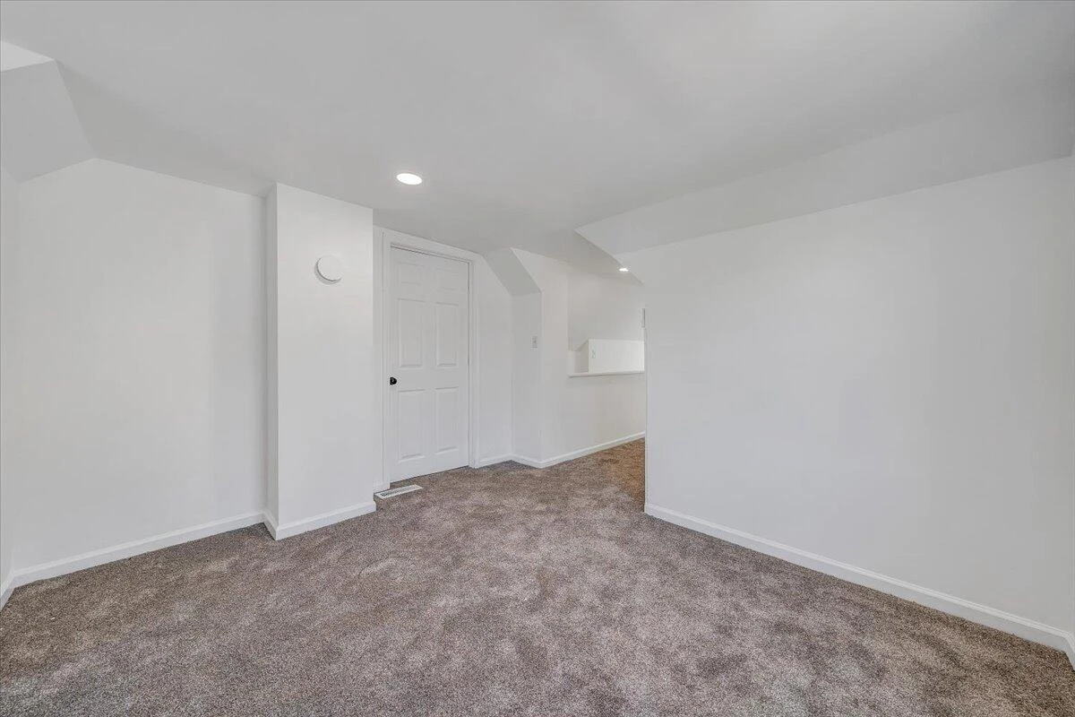 1710 Eddy AVE - Photo 28