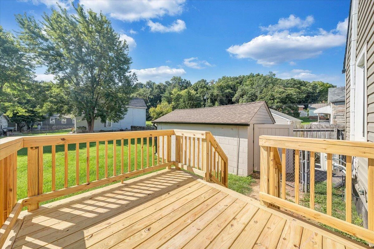 1710 Eddy AVE - Photo 34