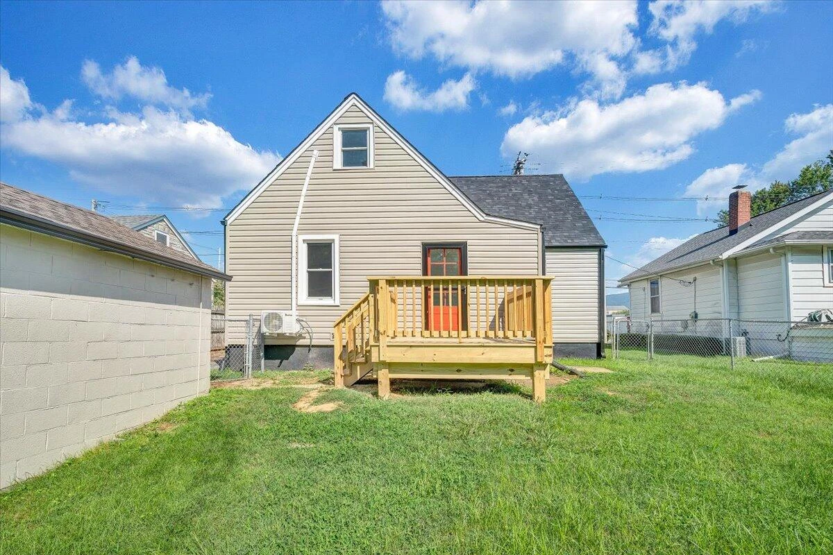1710 Eddy AVE - Photo 37