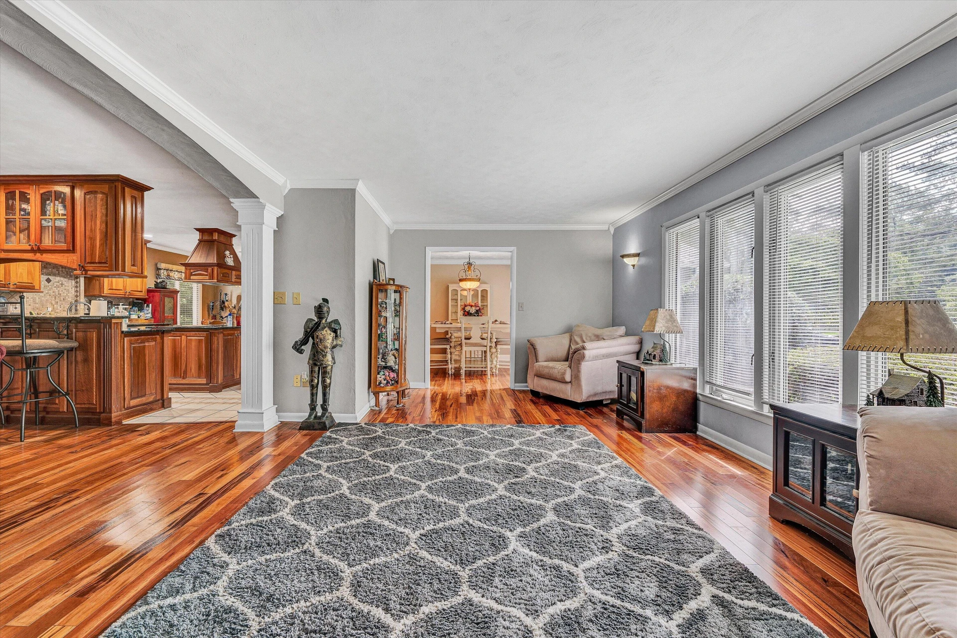 5835 Lakemont DR - Photo 8