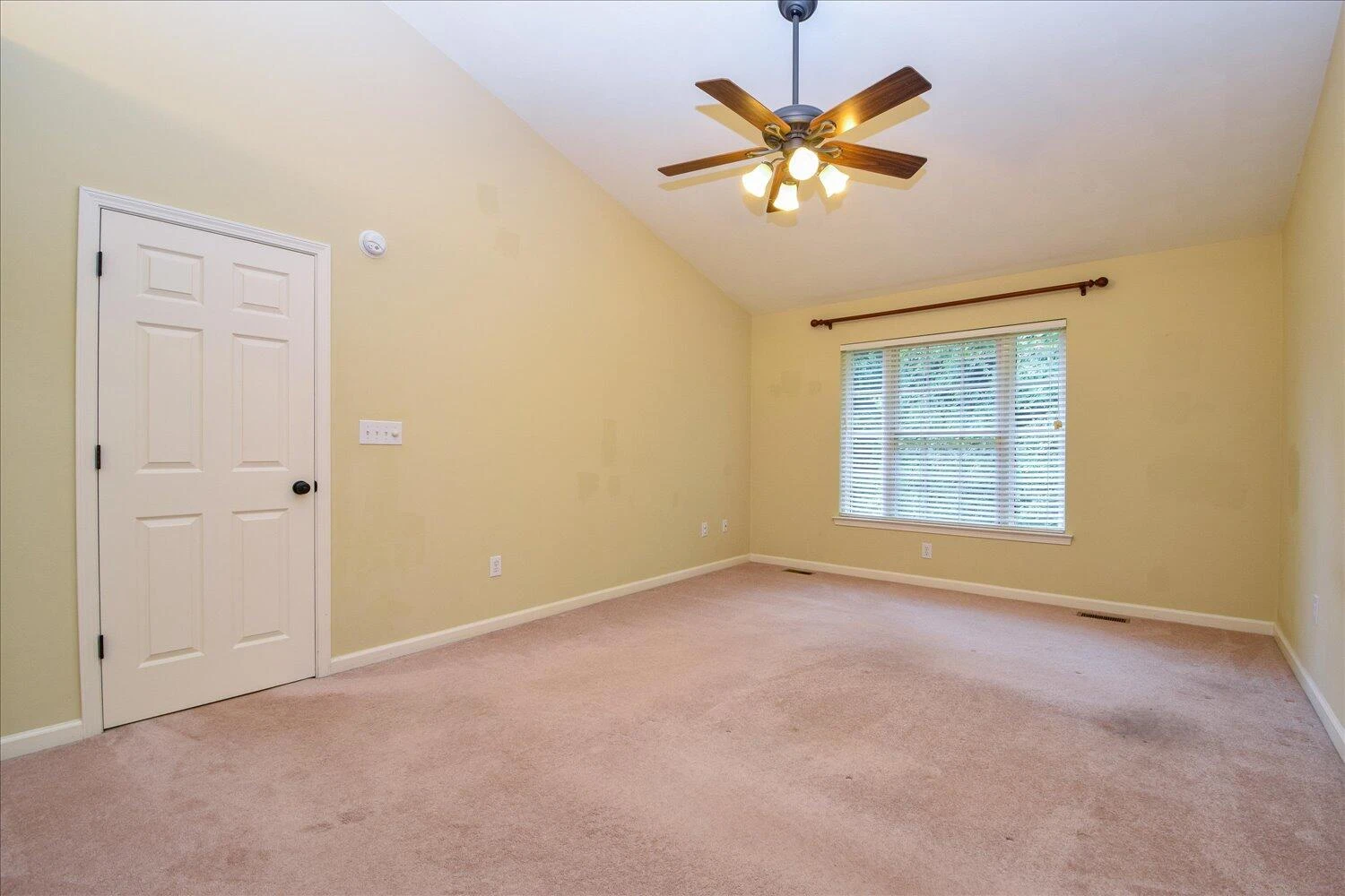 6006 Chagall DR - Photo 19