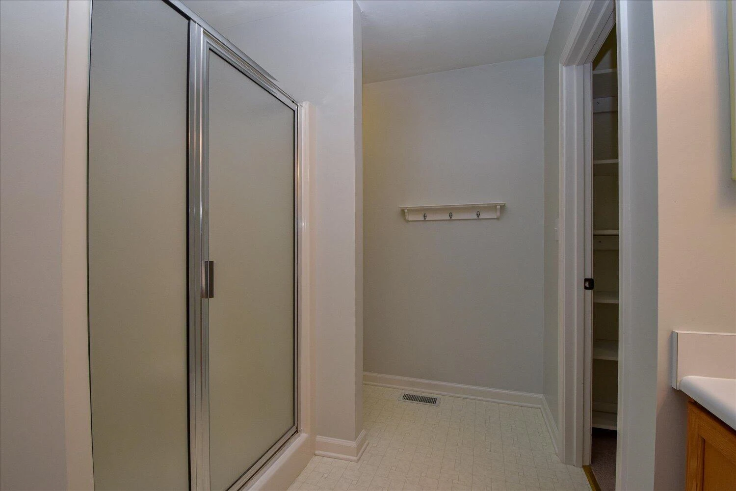 6006 Chagall DR - Photo 22