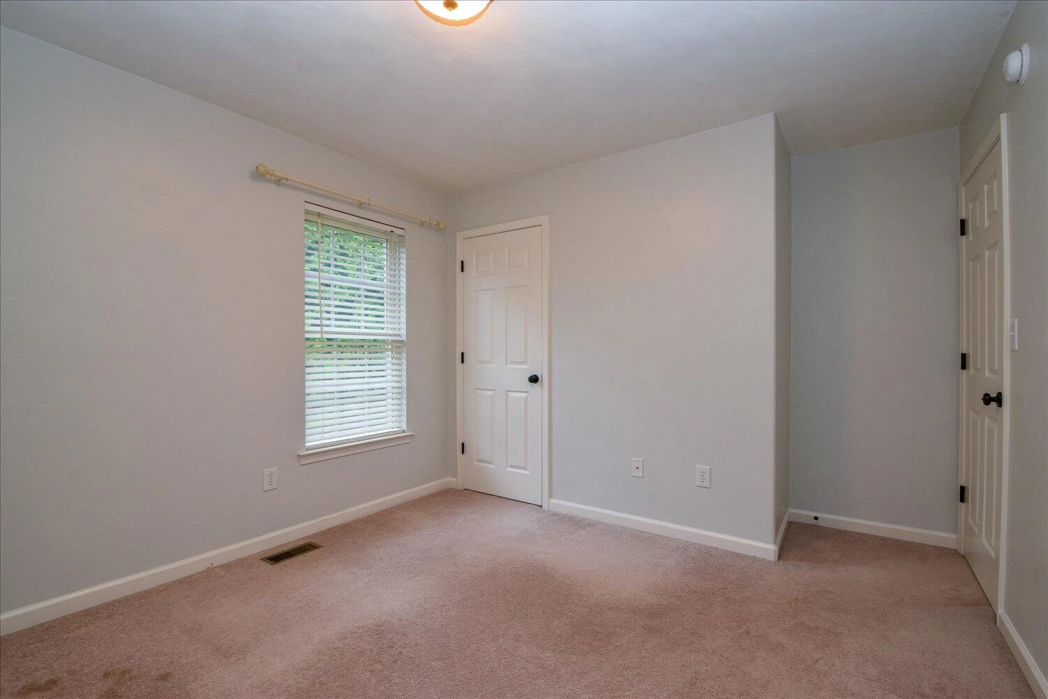 6006 Chagall DR - Photo 25