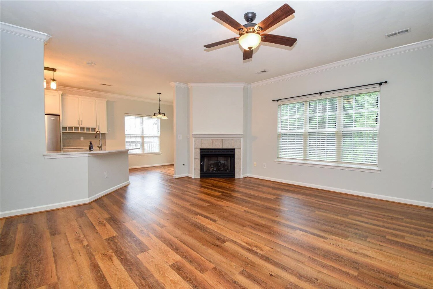 6006 Chagall DR - Photo 7